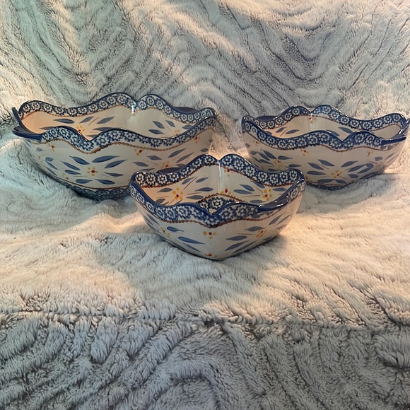 Temp-Tations (Temptations) ceramic nesting serving bowl set. Olde world pattern - Picture 2 of 10
